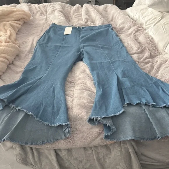 Love Denim Flare Wide Leg Jeans - Picture 4 of 6